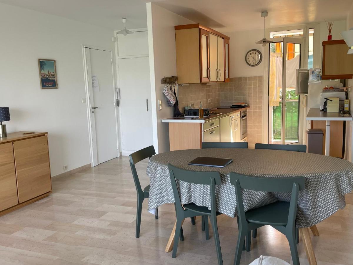 Appartement Les Pieds Dans L'Eau Saint-Mandrier-sur-Mer Exterior foto